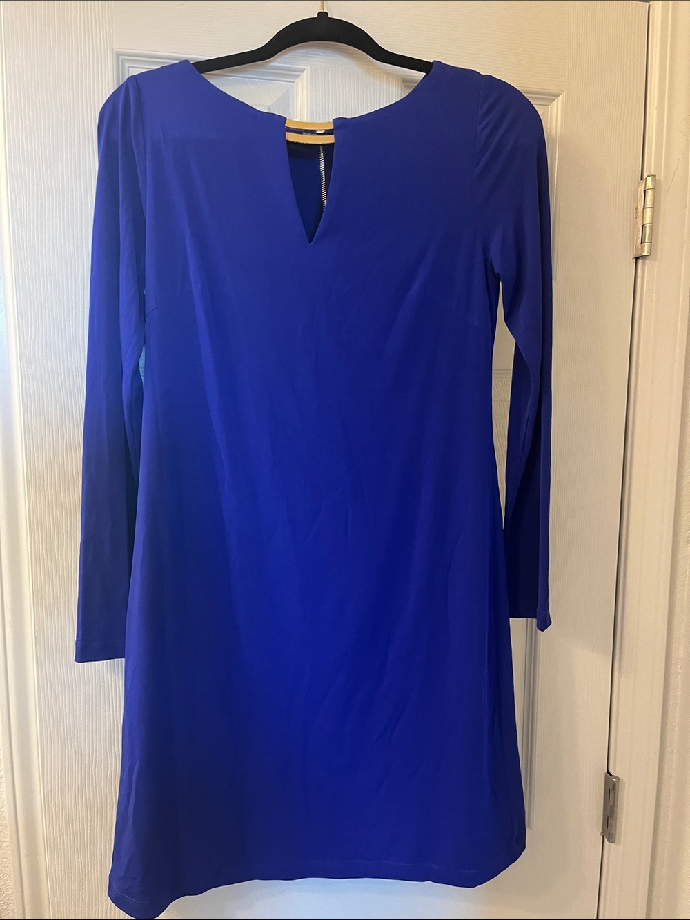 Classic Long-Sleeve Shift Dress in Royal Blue